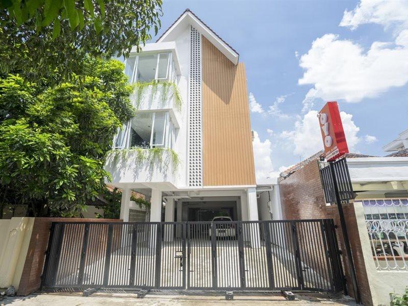 Super Oyo Collection O 2627 Ratamya Co-Living Ξενοδοχείο Γιογκιακάρτα Εξωτερικό φωτογραφία