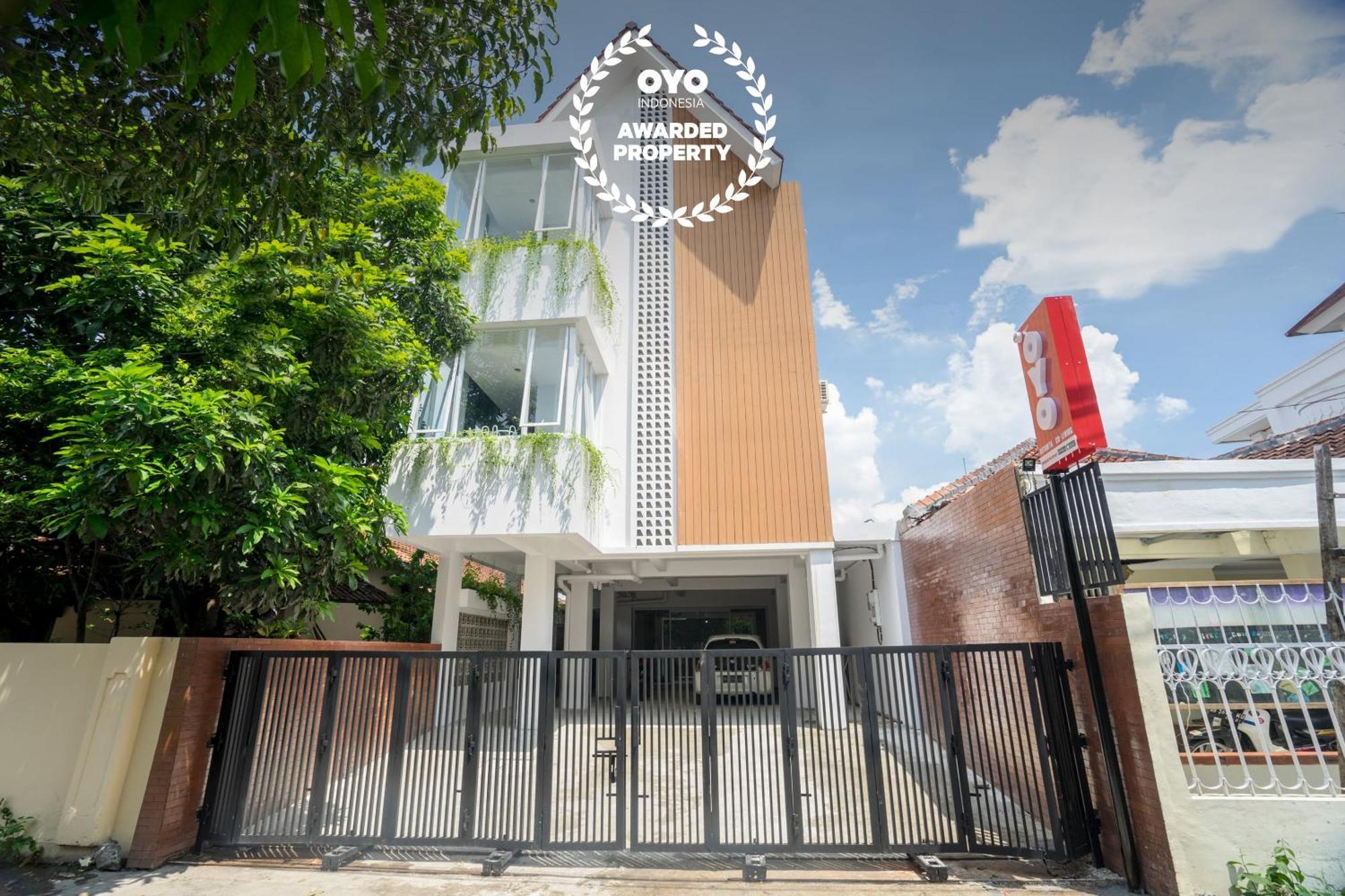 Super Oyo Collection O 2627 Ratamya Co-Living Ξενοδοχείο Γιογκιακάρτα Εξωτερικό φωτογραφία
